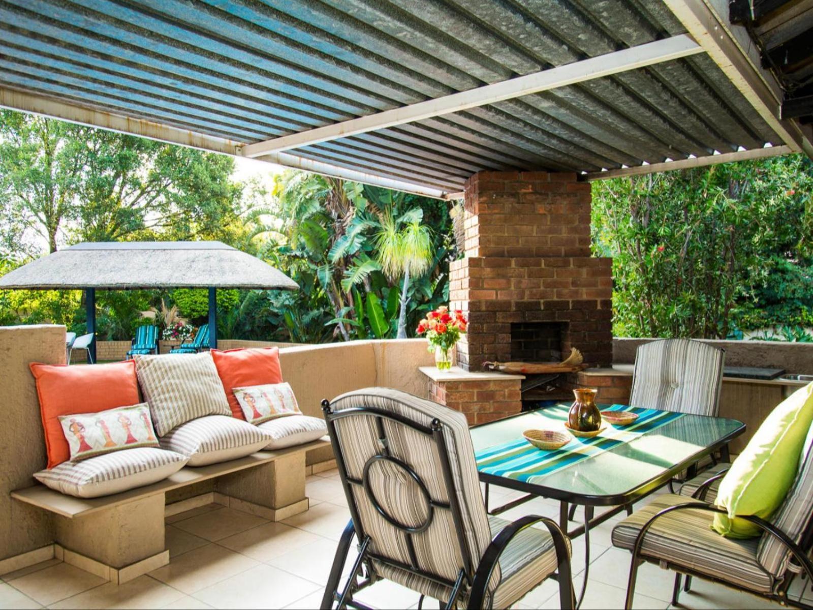 Sollunaa Guesthouse Sandton Bagian luar foto